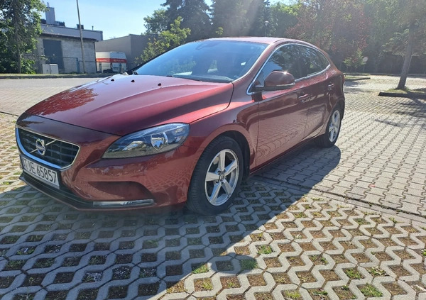 Volvo V40 cena 41900 przebieg: 148999, rok produkcji 2014 z Jędrzejów małe 56